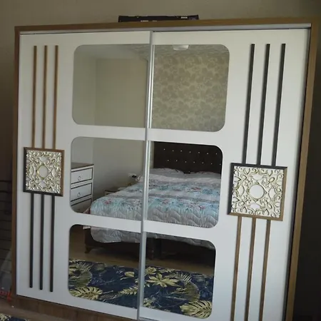 דירה Tourist Apartment *